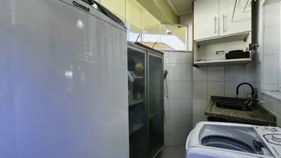 Casa - Sobrado com 4 quartos (sendo 2 suite(s)) a 0,00 metros praia.