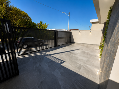 Kitnet - Ampla com 1 quartos (sendo 0 suite(s)) a 900,00 metros praia.