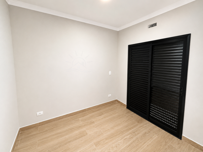 Kitnet - Ampla com 1 quartos (sendo 0 suite(s)) a 900,00 metros praia.