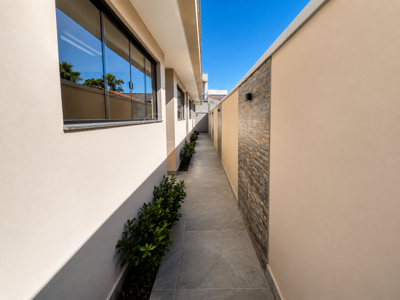 Kitnet - Ampla com 1 quartos (sendo 0 suite(s)) a 900,00 metros praia.