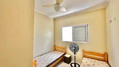 Casa - Térrea com 3 quartos (sendo 1 suite(s)) a 1200,00 metros praia.