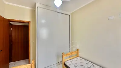 Casa - Térrea com 3 quartos (sendo 1 suite(s)) a 1200,00 metros praia.
