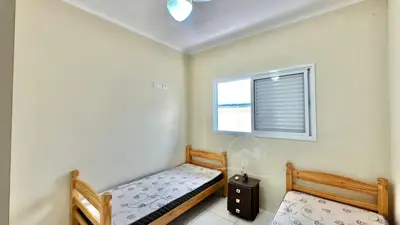 Casa - Térrea com 3 quartos (sendo 1 suite(s)) a 1200,00 metros praia.