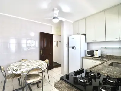 Apartamento - Duplex com 3 quartos  a 500,00 metros praia.
