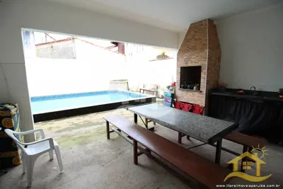 Casa para  no bairro Cidade Nova Peruibe, em Peruíbe / São Paulo.