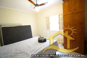 Casa para  no bairro 17, em Peruíbe / São Paulo.