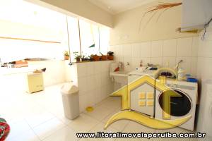 Casa para  no bairro 17, em Peruíbe / São Paulo.