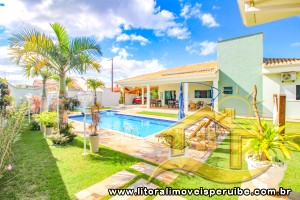 Casa - Térrea com 4 quartos (sendo 4 suite(s)) a 200,00 metros praia.