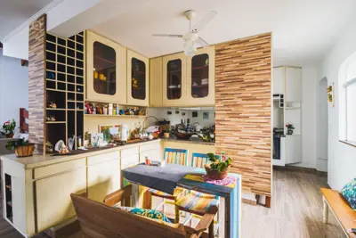 Casa - Sobrado com 3 quartos (sendo 1 suite(s)) a 0,00 metros praia.