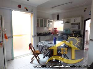 Casa para  no bairro Stella Maris, em Peruíbe / SP.