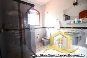 Casa para  no bairro Oásis, em Peruíbe / São Paulo.