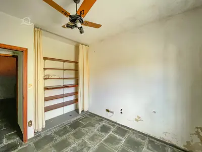 Casa - Térrea com 3 dormitórios (sendo 1 suite(s)) a 700,00 metros praia.