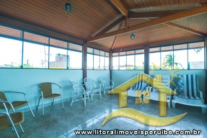 Casa - Sobrado com 5 quartos (sendo 3 suite(s)) a 400,00 metros praia.