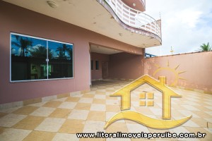 Casa para  no bairro Oásis, em Peruíbe / São Paulo.