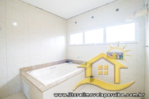 Casa para  no bairro Oásis, em Peruíbe / São Paulo.