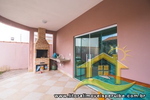 Casa para  no bairro Oásis, em Peruíbe / São Paulo.