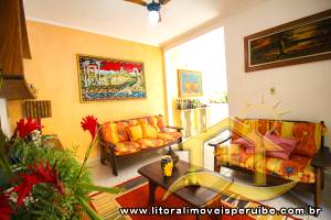 Casa - Térrea com 4 dormitórios (sendo 2 suite(s)) a 0,00 metros praia.