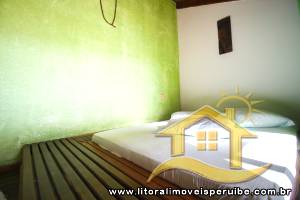 Casa - Térrea com 4 dormitórios (sendo 2 suite(s)) a 0,00 metros praia.