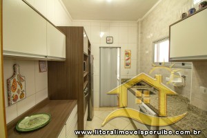Apartamento para  no bairro Belmira Novaes, em Peruíbe / São Paulo.