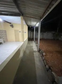 Casa - Térrea com 3 quartos (sendo 2 suite(s)) a 4000,00 metros praia.