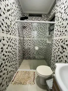 Casa - Térrea com 3 quartos (sendo 2 suite(s)) a 4000,00 metros praia.