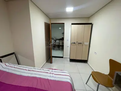 Casa - Térrea com 3 quartos (sendo 2 suite(s)) a 4000,00 metros praia.