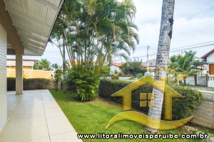 Casa para  no bairro Turístico, em Peruíbe / São Paulo.