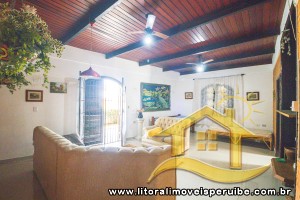 Casa para  no bairro Turístico, em Peruíbe / São Paulo.