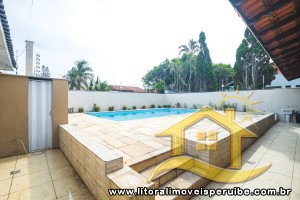 Casa para  no bairro Turístico, em Peruíbe / São Paulo.