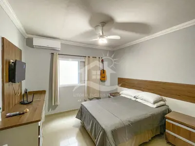Casa - Térrea com 4 dormitórios (sendo 4 suite(s)) a 100,00 metros praia.