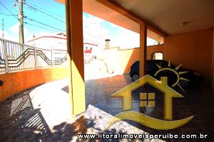 Casa para  no bairro Belmira Novaes, em Peruíbe / São Paulo.