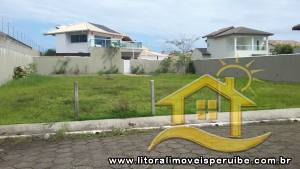 Terreno para  no bairro Residencial Três Marias, em Peruíbe / São Paulo.