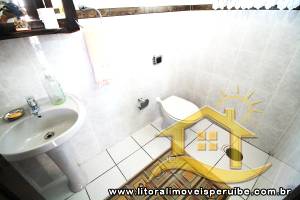 Casa para  no bairro Centro, em Peruíbe / SP.