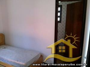 Casa para  no bairro Ribamar, em Peruíbe / São Paulo.