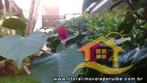 Casa para  no bairro Ribamar, em Peruíbe / São Paulo.