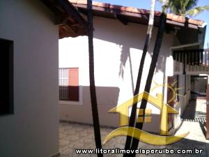 Casa para  no bairro Ribamar, em Peruíbe / São Paulo.