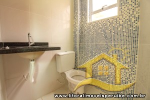 Casa - Assobradada com 2 dormitórios (sendo 2 suite(s)) a 600,00 metros praia.