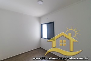 Casa - Sobreposta / baixo com 3 dormitórios (sendo 1 suite(s)) a 500,00 metros praia.