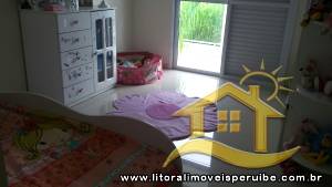 Casa para  no bairro Residencial Três Marias, em Peruíbe / São Paulo.