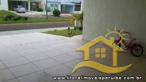 Casa para  no bairro Residencial Três Marias, em Peruíbe / São Paulo.