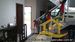 Casa para  no bairro Residencial Três Marias, em Peruíbe / São Paulo.