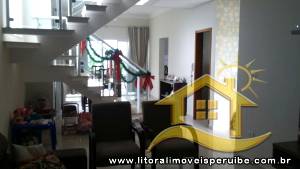 Casa para  no bairro Residencial Três Marias, em Peruíbe / São Paulo.