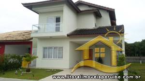 Casa para  no bairro Residencial Três Marias, em Peruíbe / São Paulo.