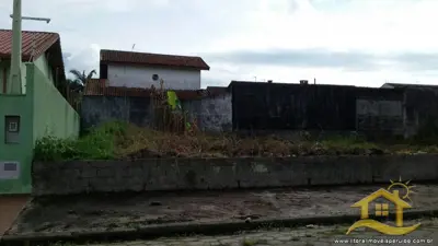 Terreno para  no bairro Três Marias, em Peruíbe / São Paulo.