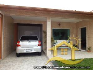 Casa - Térrea com 3 dormitórios (sendo 1 suite(s)) a 0,00 metros praia.