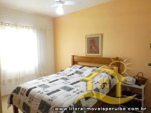 Casa - Térrea com 3 dormitórios (sendo 1 suite(s)) a 0,00 metros praia.