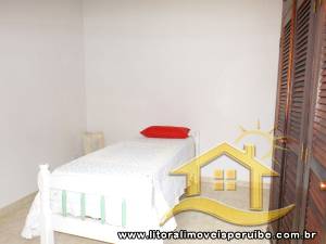 Casa - Térrea com 3 dormitórios (sendo 1 suite(s)) a 0,00 metros praia.