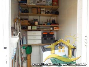 Casa - Térrea com 3 dormitórios (sendo 1 suite(s)) a 0,00 metros praia.