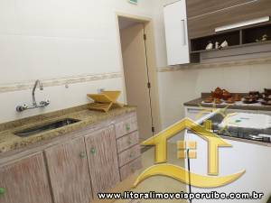 Casa - Térrea com 3 dormitórios (sendo 1 suite(s)) a 0,00 metros praia.