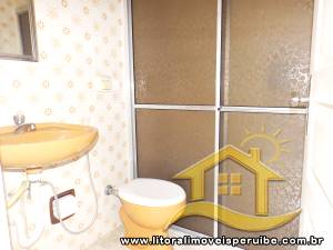 Casa - Térrea com 3 dormitórios (sendo 1 suite(s)) a 0,00 metros praia.